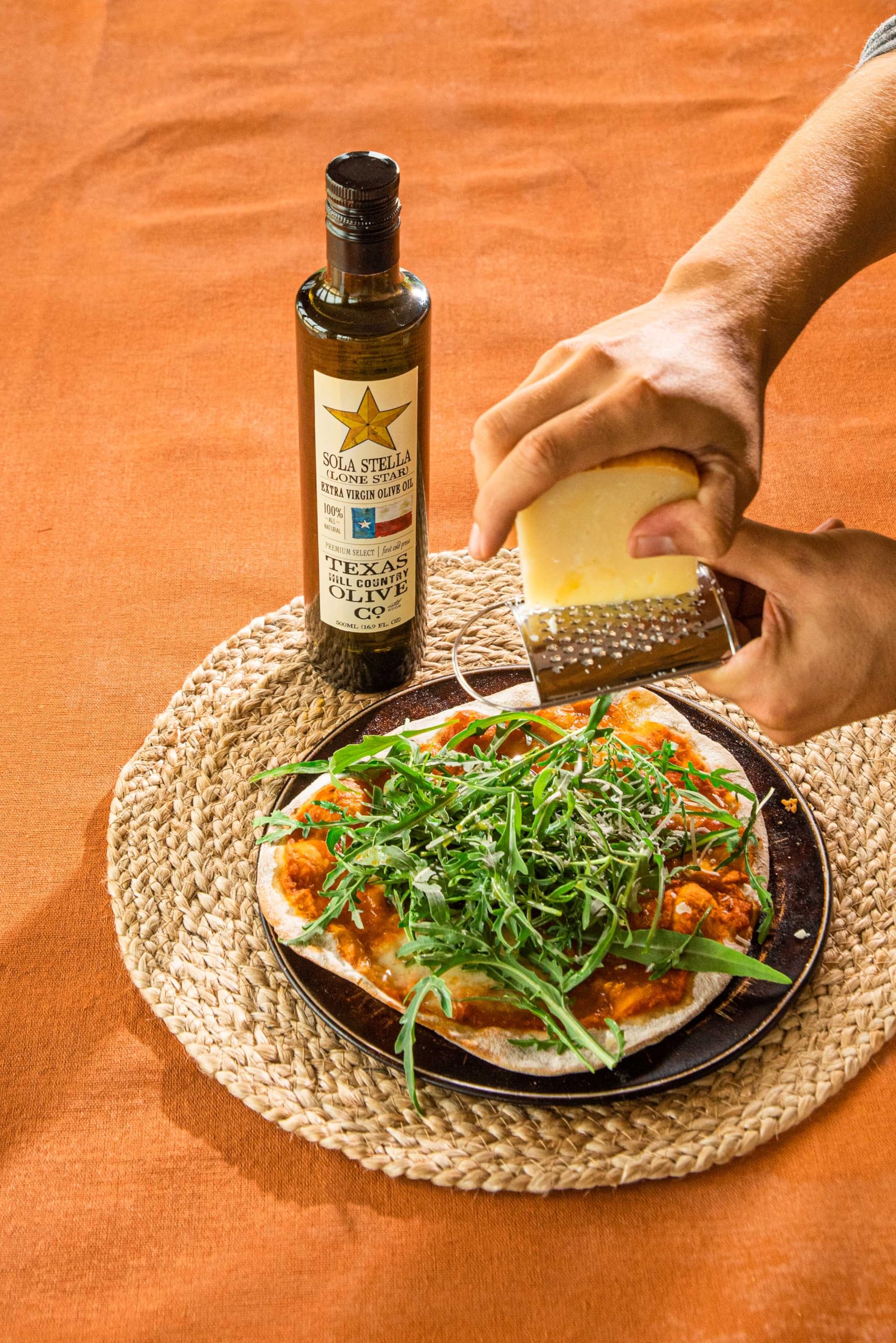 Sola Stella Extra Virgin Olive Oil - Cold Pressed Gourmet EVOO Olive Oil - Uniquely Smooth & Buttery - Perfect for Cooking Baking & Finishing - Award Winning & Made in Texas (16.9 oz)