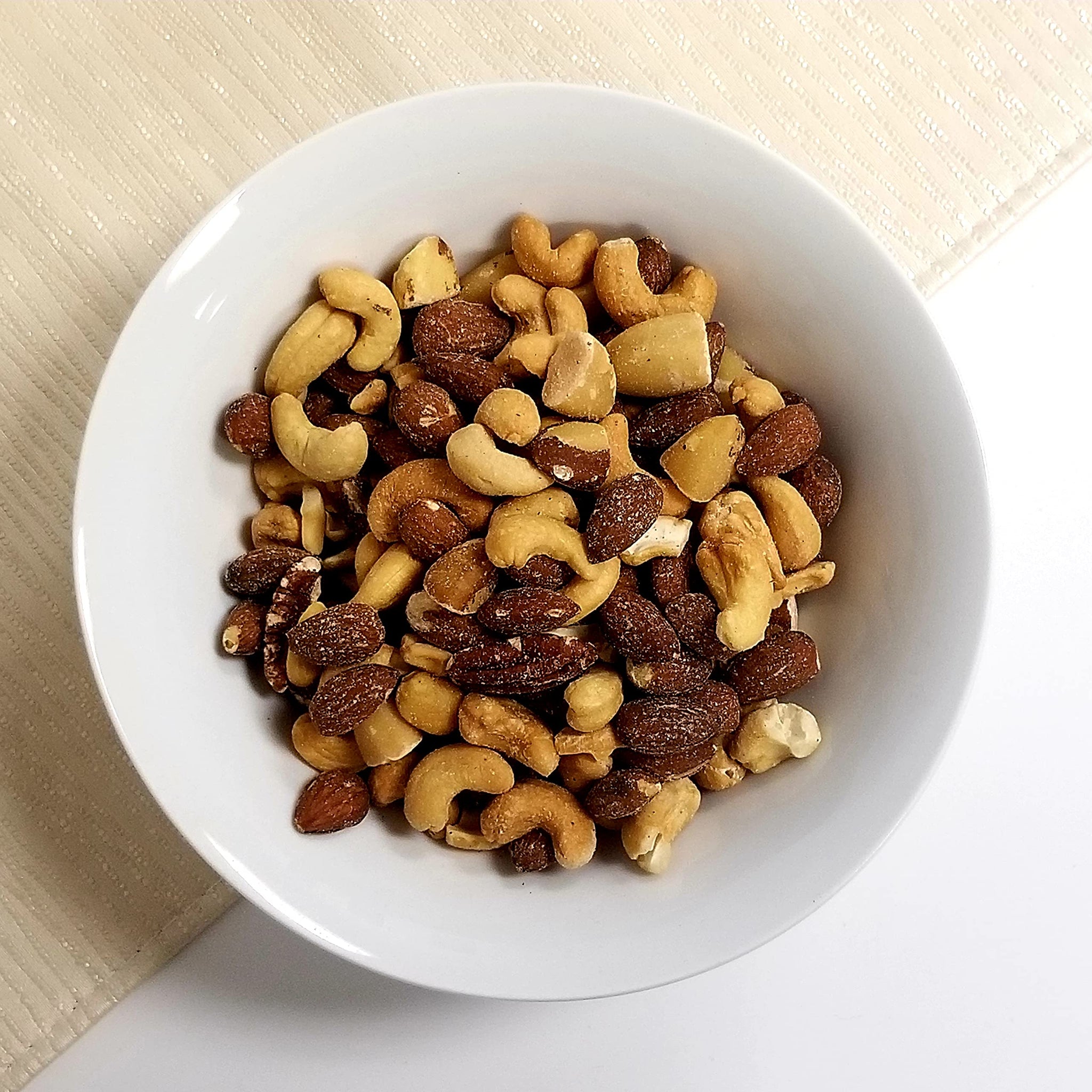 Mixed Nuts Deluxe - Roasted & Salted | 32 oz Reusable Container | Healthy Gourmet Variety Snack Mix with Cashews, Almonds, Brazil Nuts, Pecans