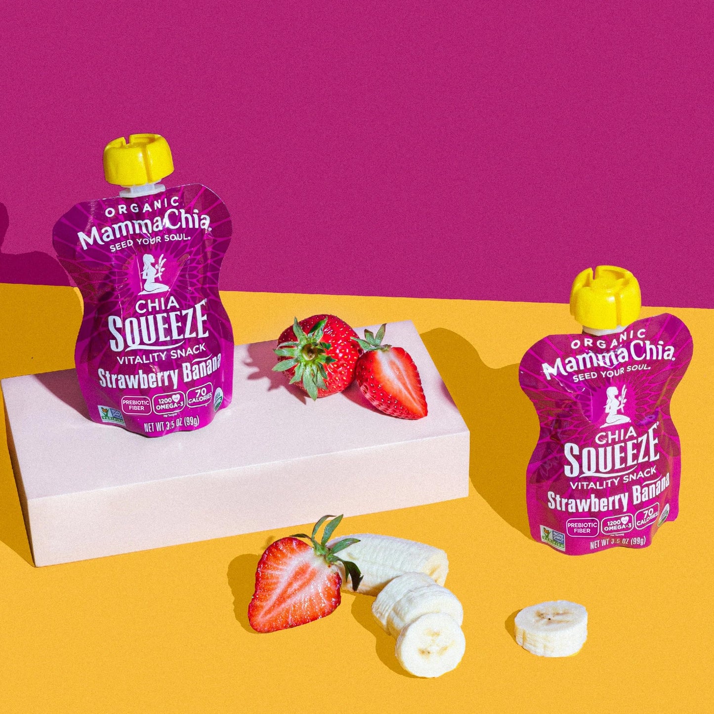 Mamma Chia Organic Strawberry Banana Chia Squeeze, 400 GR
