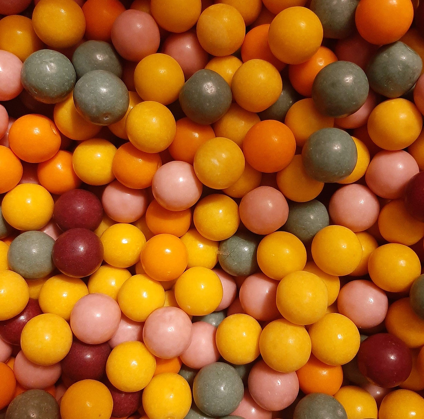 1 Pound All Natural Bubble Gum Tree Hugger Assorted Gumballs Fantastic Fruit Bulk Packed Delicous Taste 22mm Aprx 3/4"