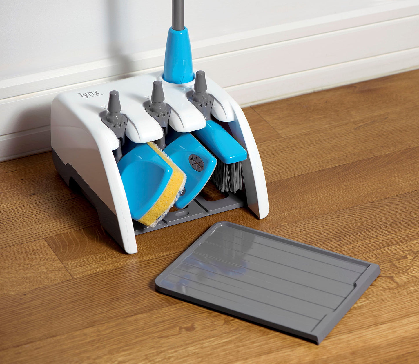 EMSON Lynx Dock 4-in-1 Broom, Mop, Duster with 20 Cleaning Pads