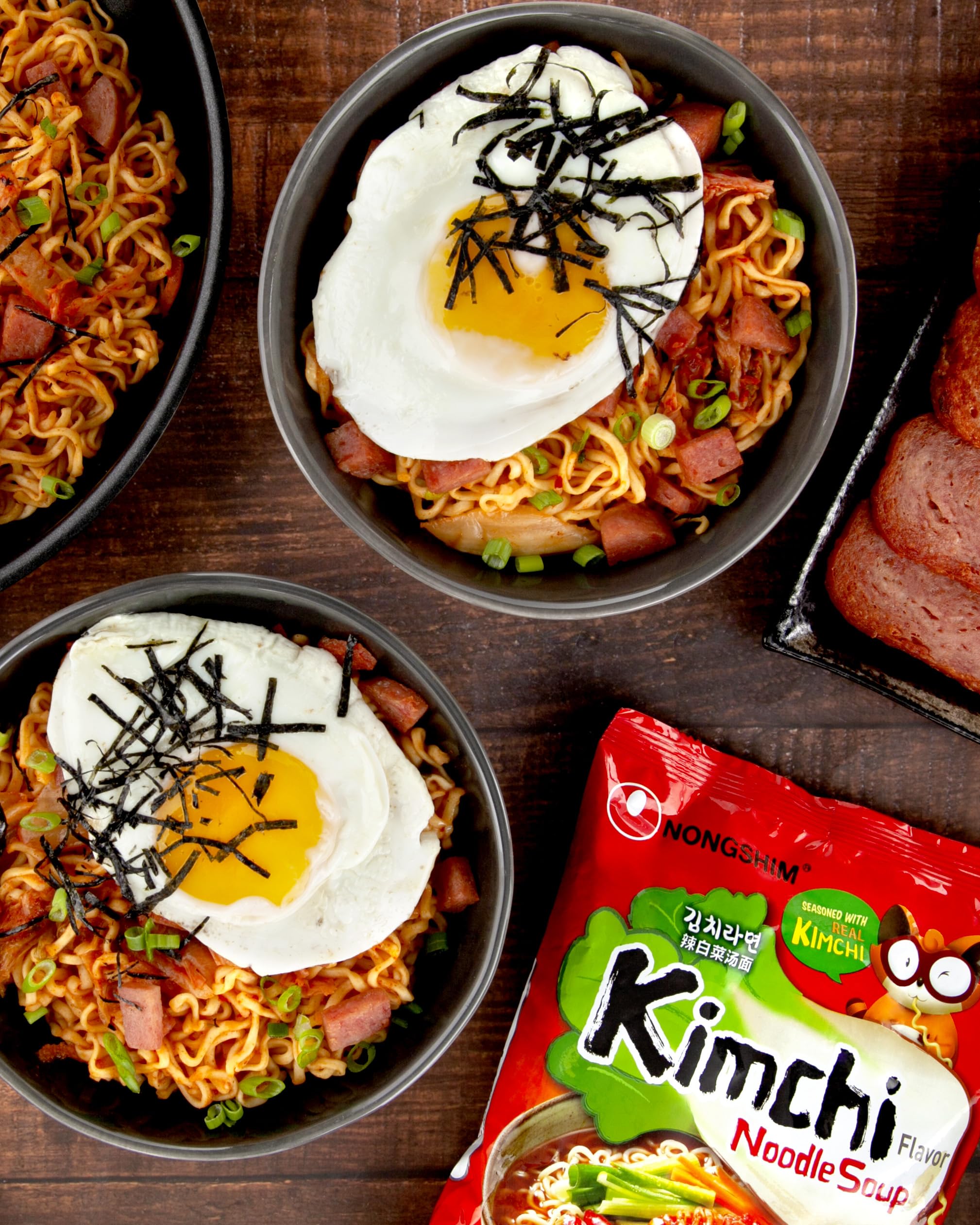 Nongshim Ramen Noodles, Gourmet Instant Ramen, Premium Microwavable Noodle Soup, Kimchi, 4.2 Ounce (Pack of 16)