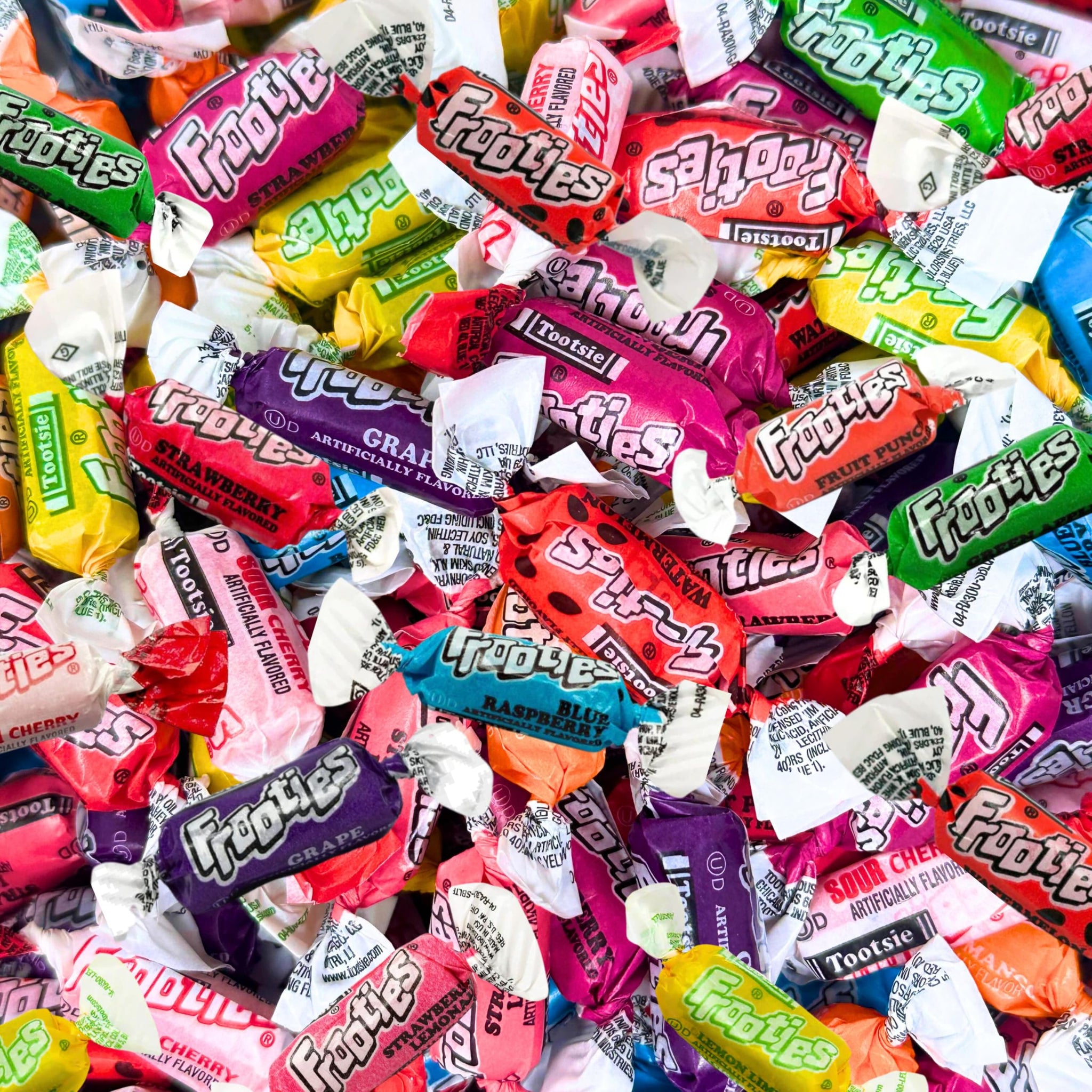 Tootsie Frooties Assorted Candy Mix (10 Fruity Flavors) - Tootsie Roll Taffies, Ultimate Fruity Variety Pack, Gluten Free, Peanut Free & Holiday Fruit