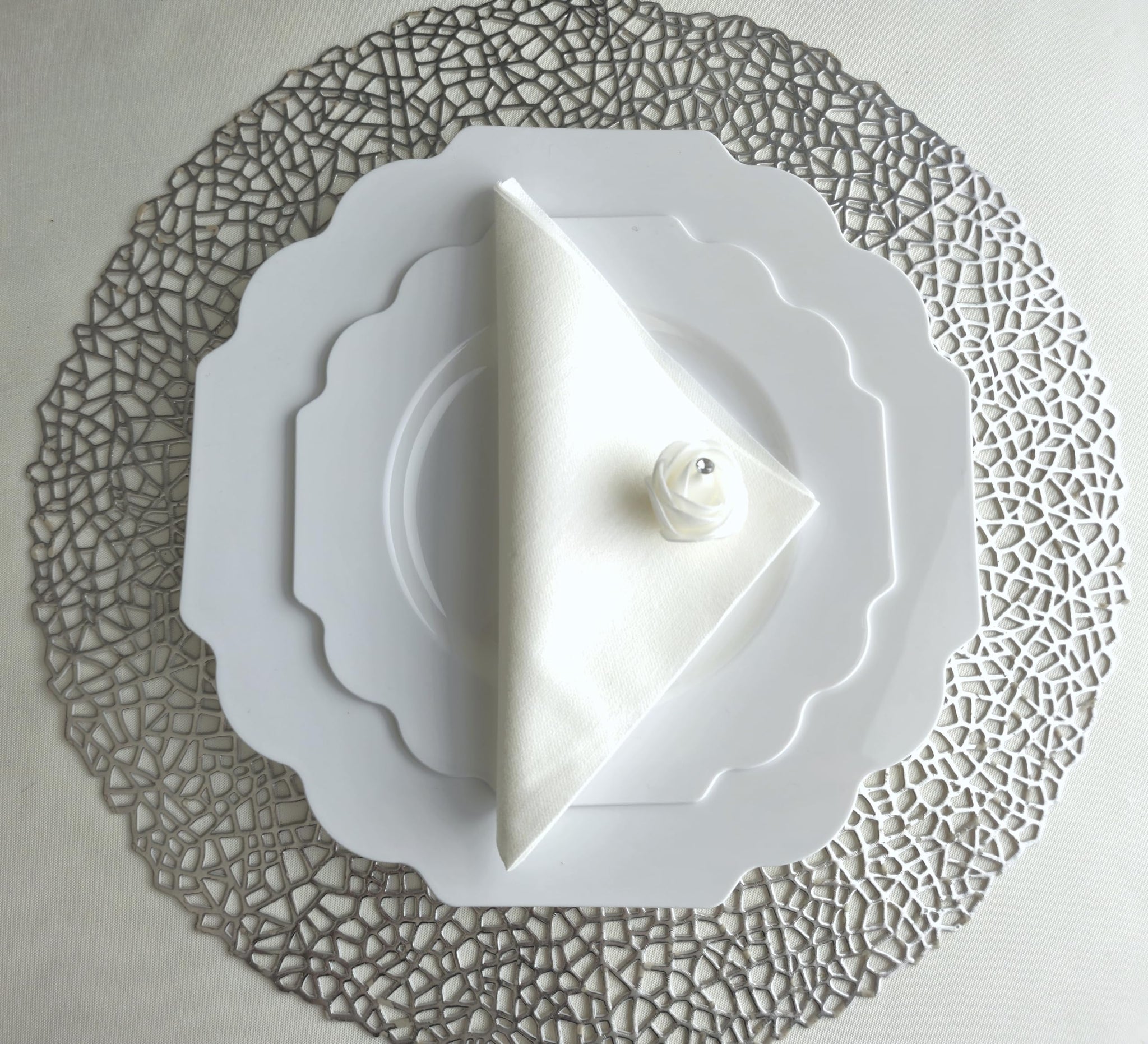 " OCCASIONS " 50 Plates Pack (25 Guests)-Heavyweight Wedding Party Disposable Plastic Plate Set -(25x10.5'' Dinner + 25x8'' Salad/Dessert) (Imperial