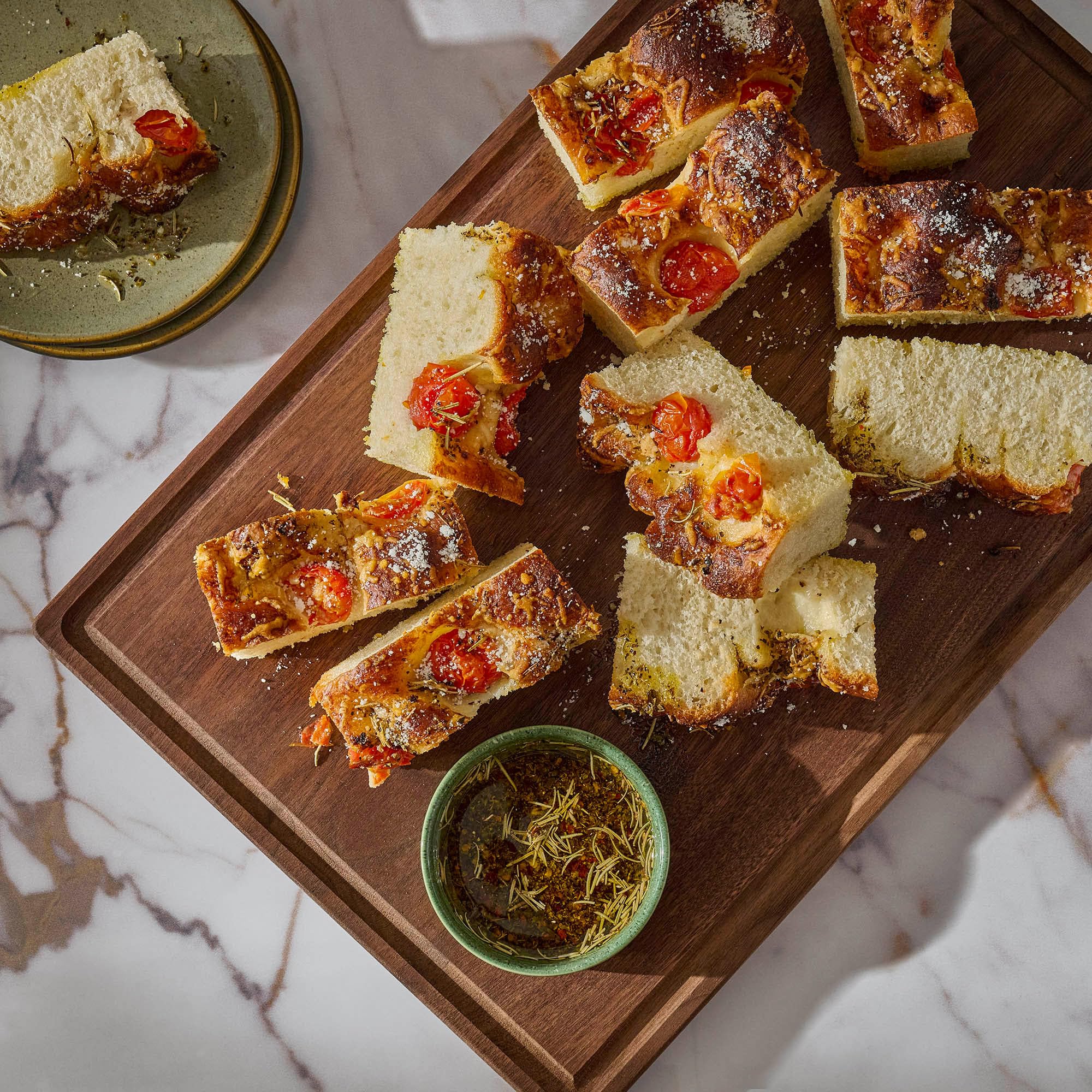 McCormick Gourmet Collection Rosemary, Organic, Non GMO, Kosher, Our Best Herbs & Spices, For Desserts, Bread, Beverages, Grilled or Roasted Meats