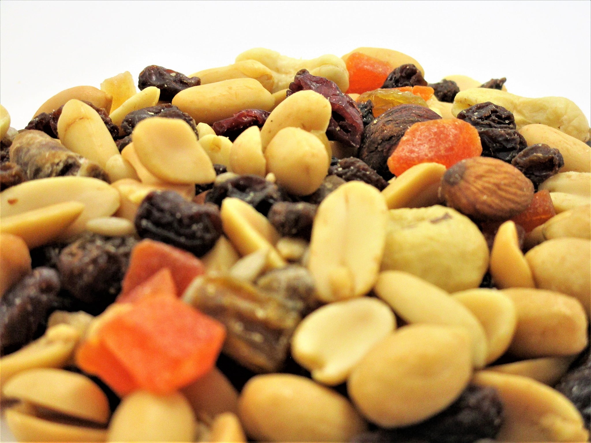 Nuts N' Raisins Trail Mix by Its Delish (1 lb)