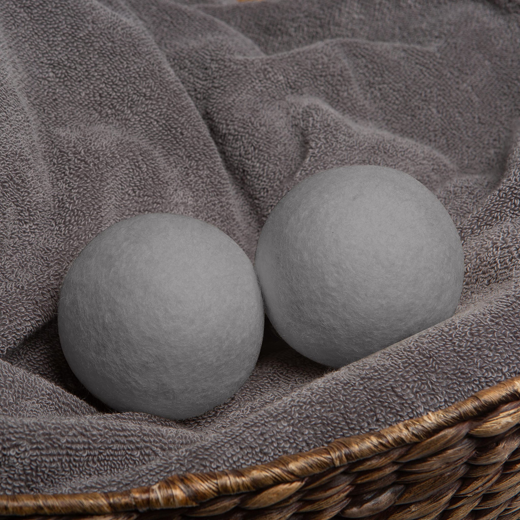 Laundry 360 2 Pack Dryer Balls in Grey