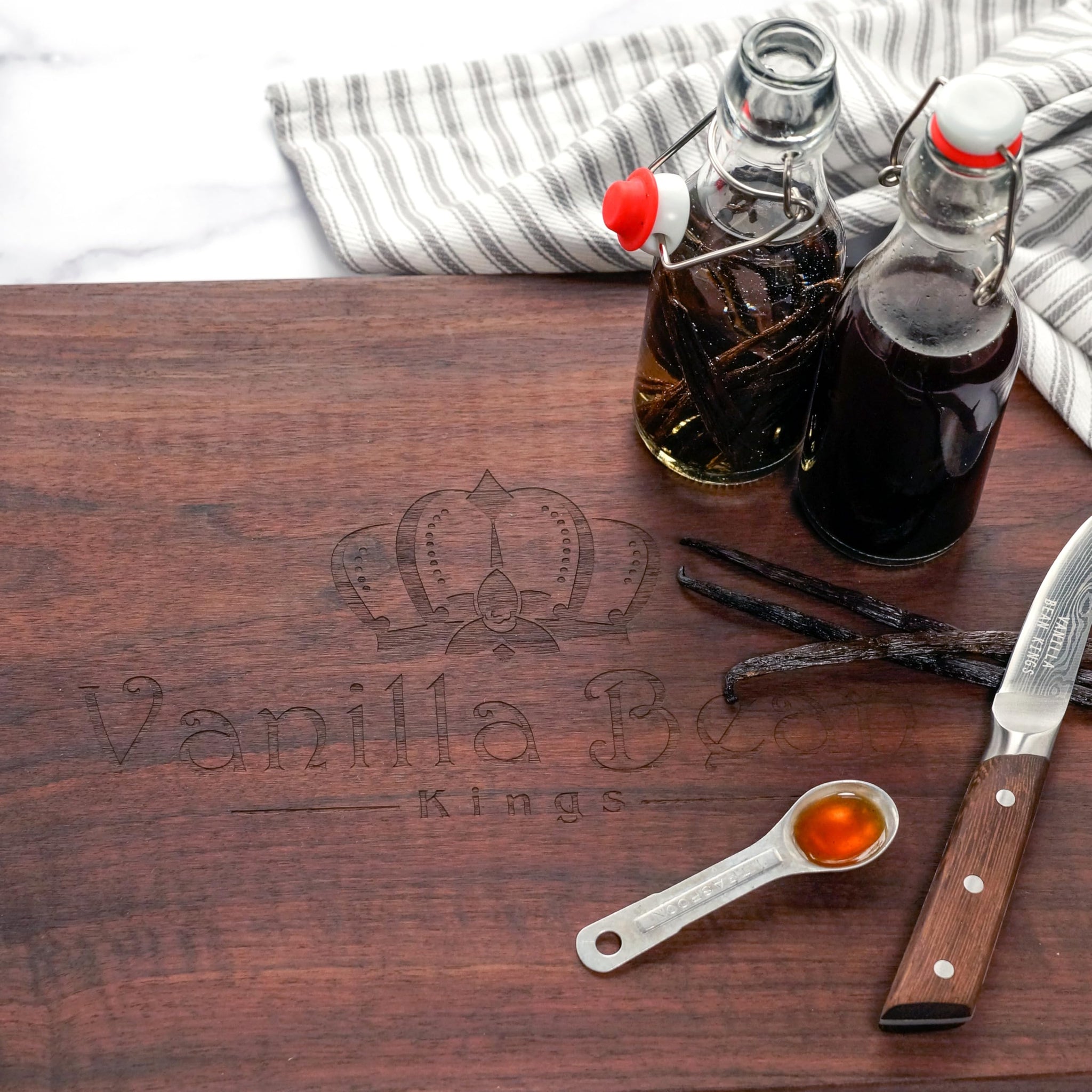 5 Organic Madagascar Vanilla Beans. Whole Grade A Vanilla Pods for Vanilla Extract and Baking