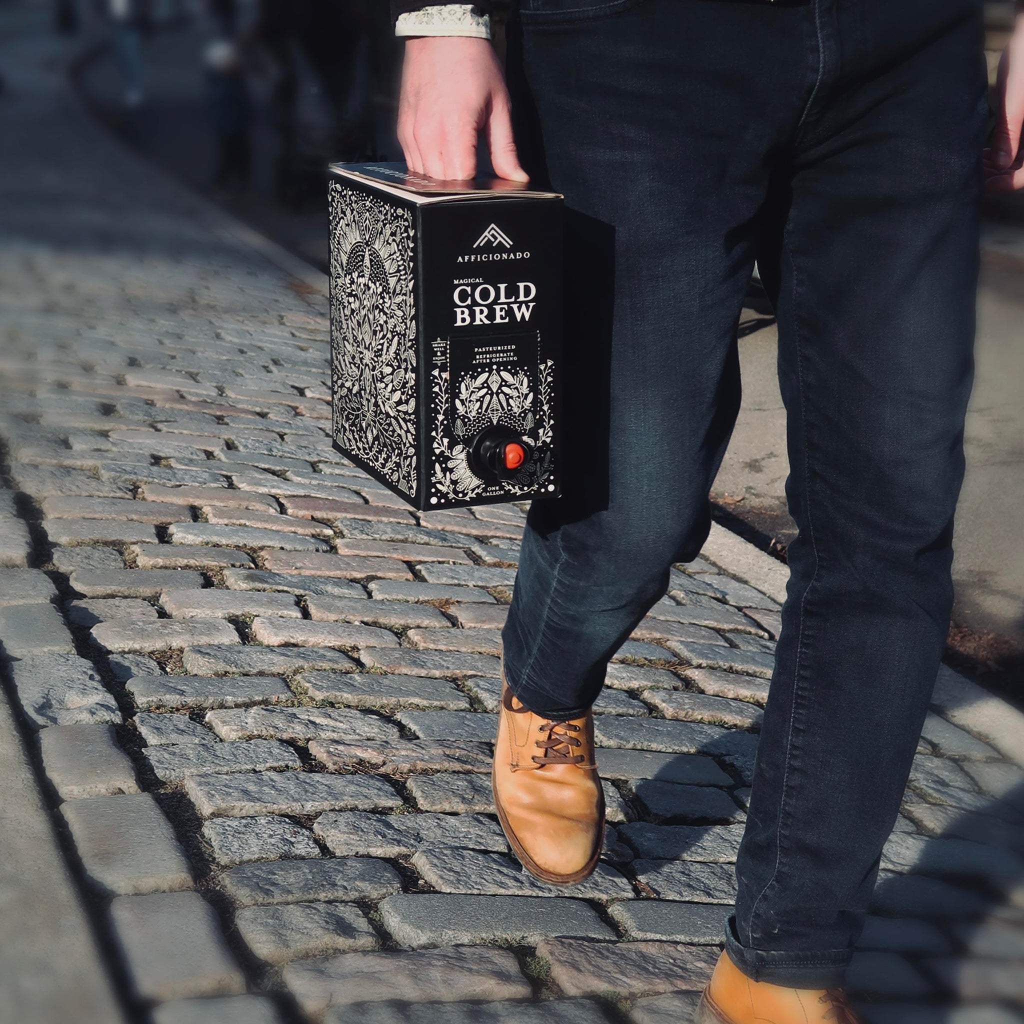 Afficionado Coffee Roasters | Magical Cold Brew | 1 Gallon | Bag in Box | Single Origin Peruvian Coffee | Medium Roast | Ready to Drink | Pasteurized