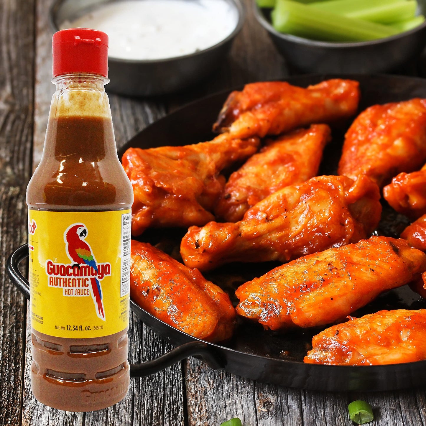La Guacamaya Authentic Hot Sauce (1 x 12.34 oz. Bottle)