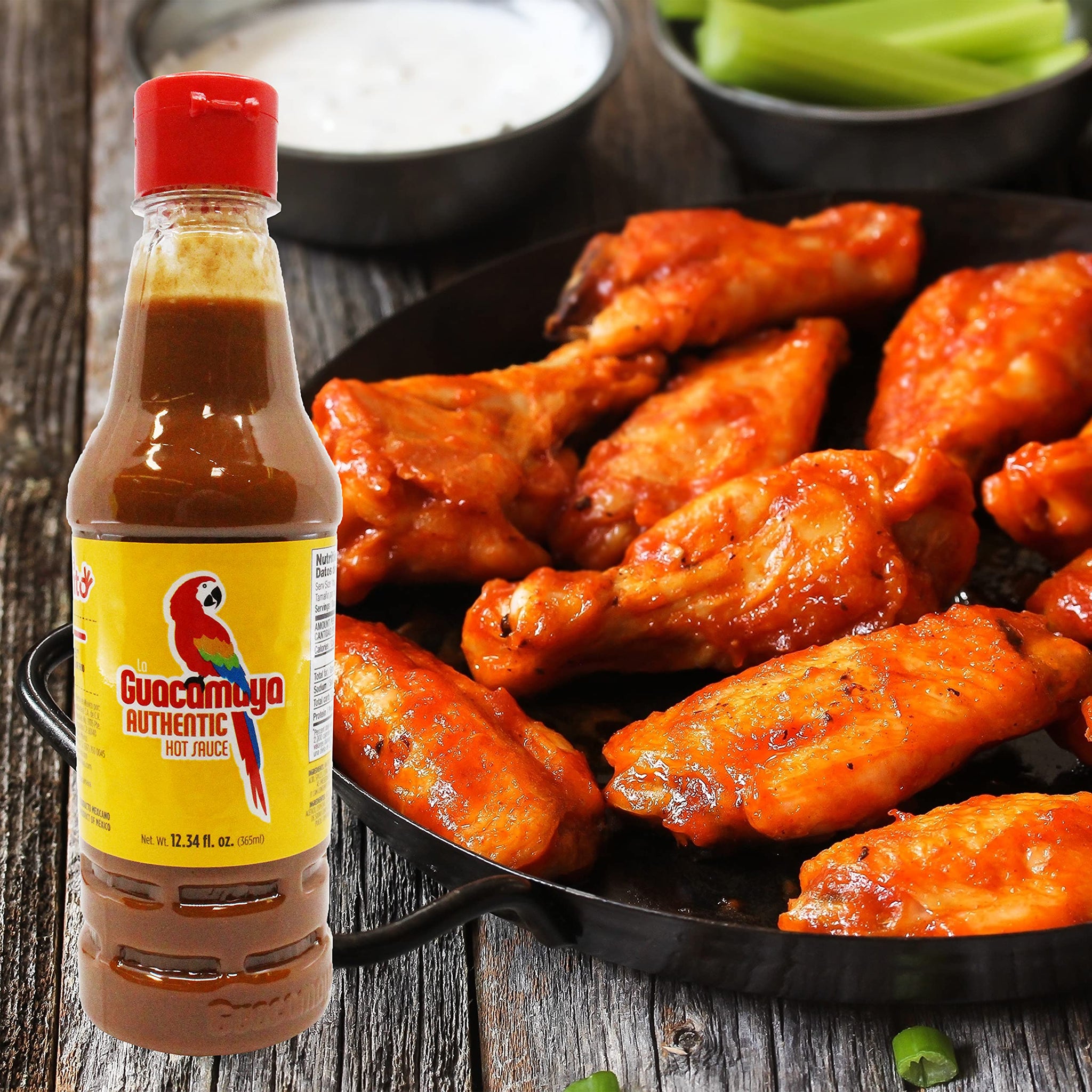 La Guacamaya Authentic Hot Sauce (1 x 12.34 oz. Bottle)