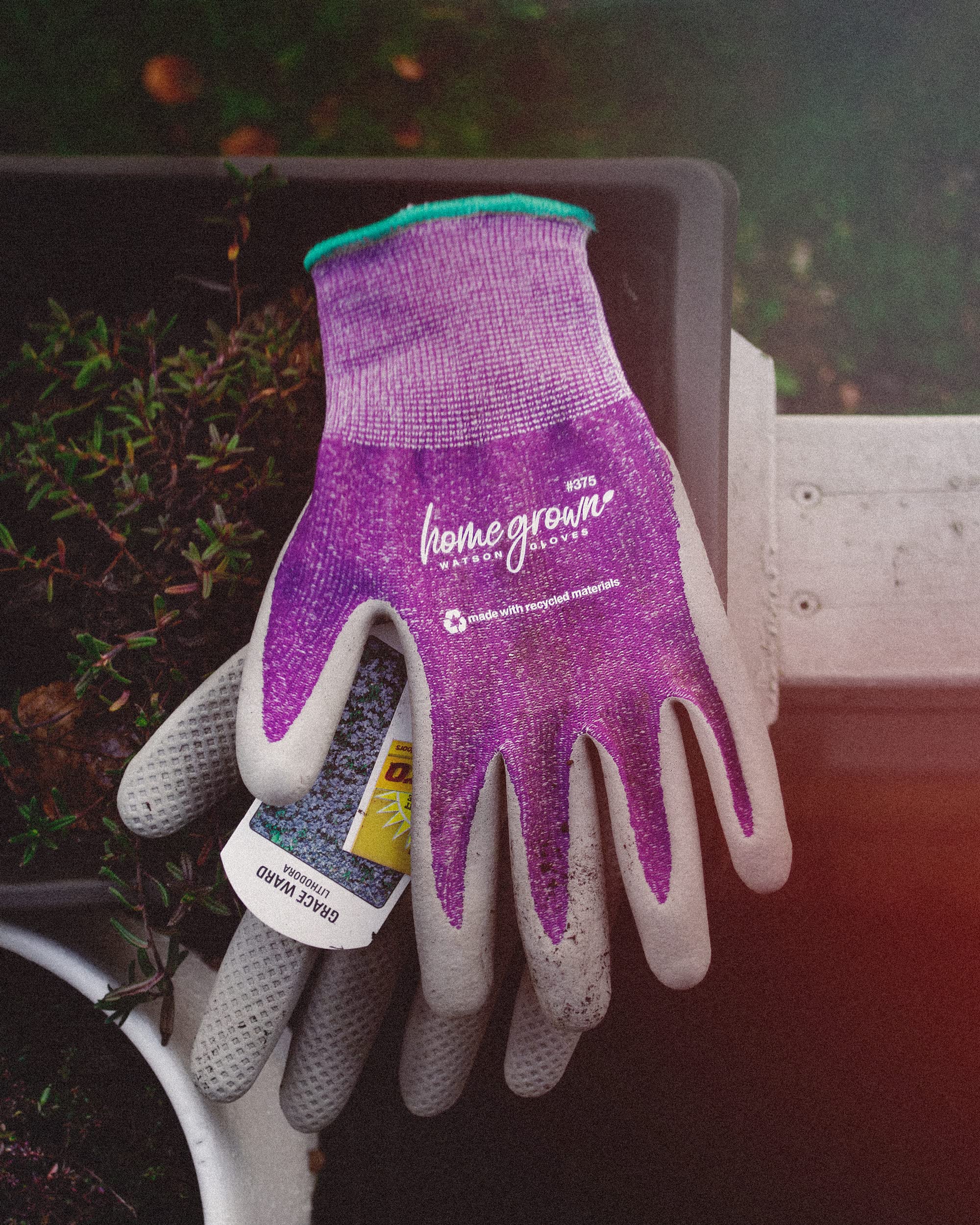 Watson Gloves Karma Sustainable Garden Glove - Sustainable, Made of Recycled Products, WasteNot Yarn