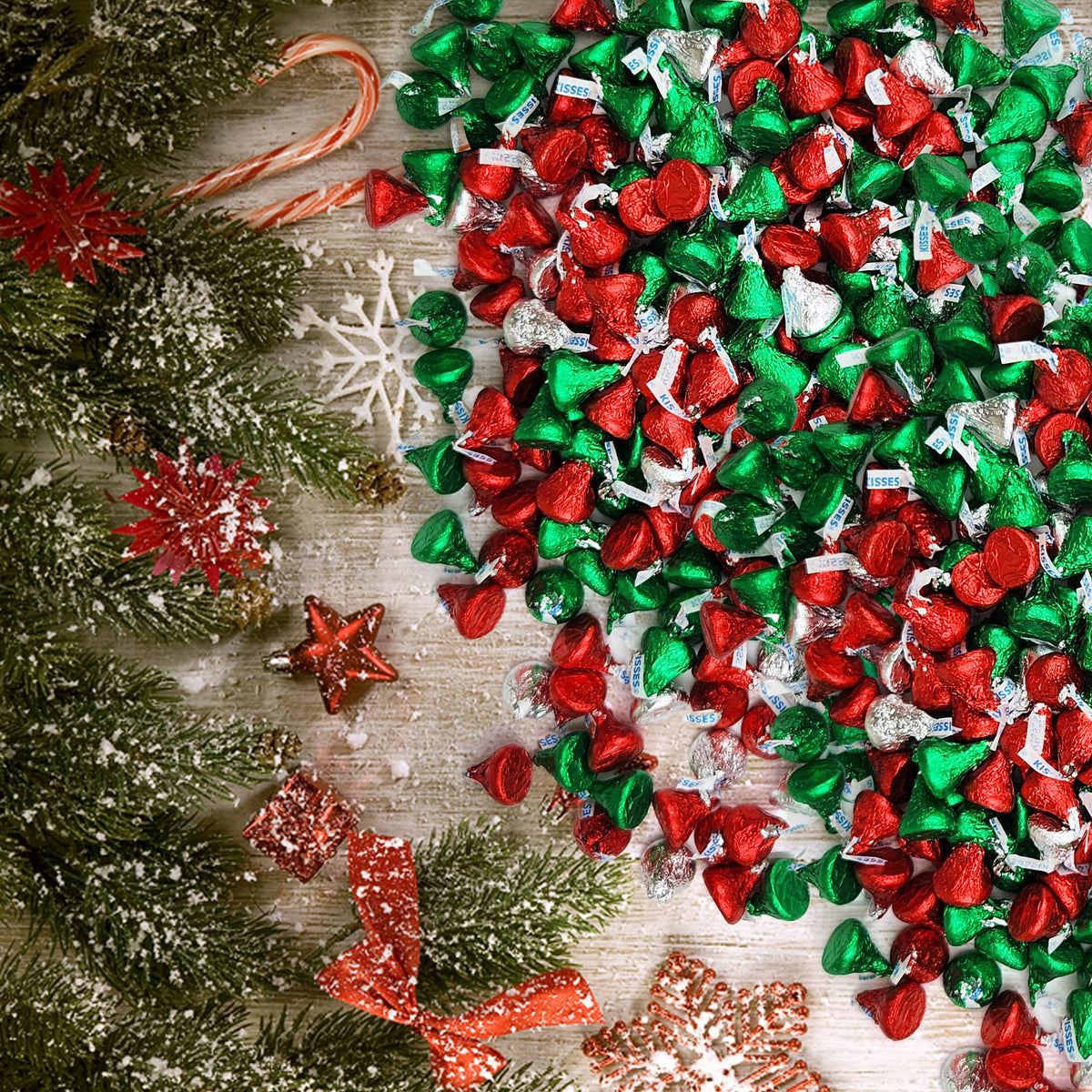 Candykrave Hershey'ss Festive Kisses Chocolate candy - 4LB (400 pcs) Bulk christmas chocolate Candy - Delicious Red, Green & Silver Foil Bulk