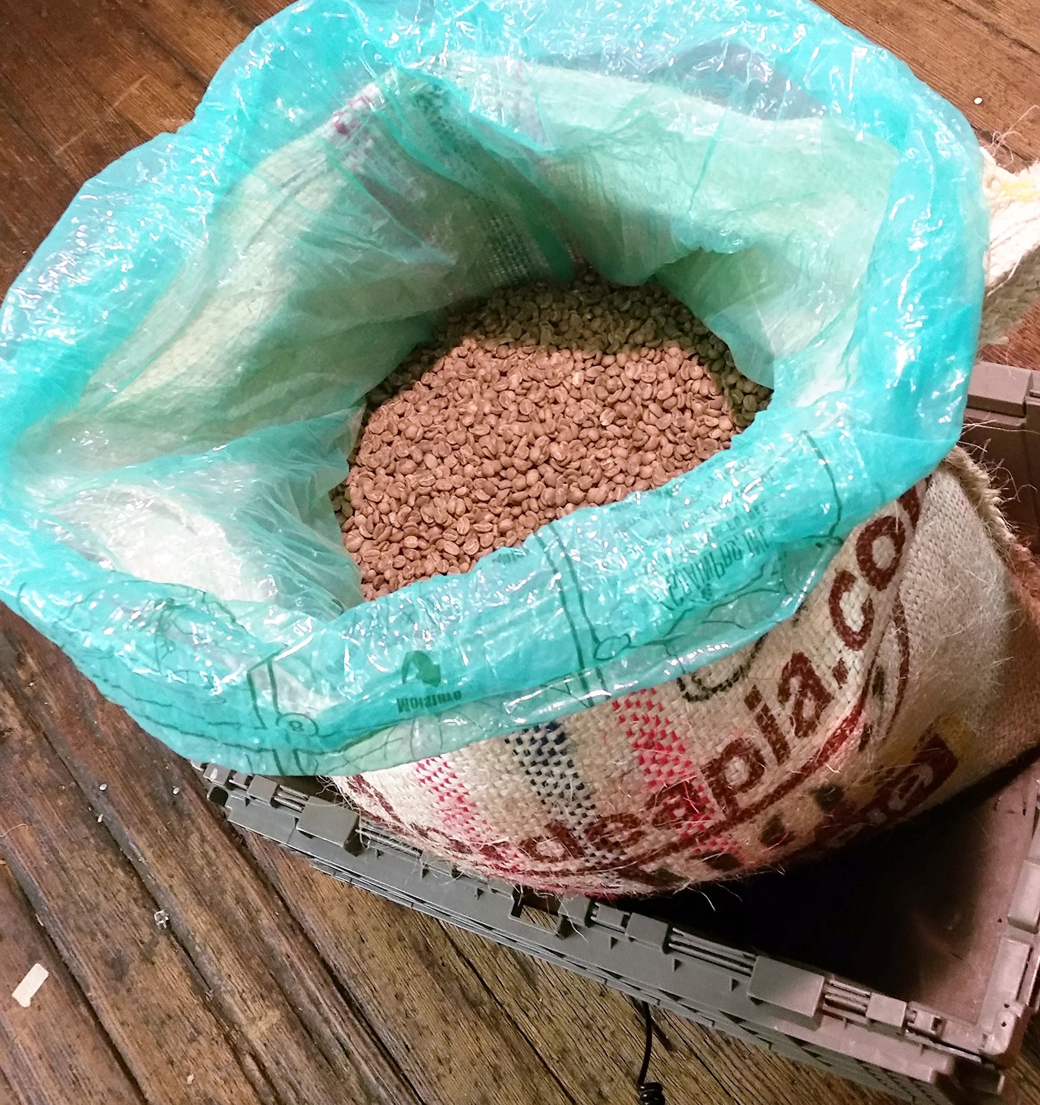 Green Coffee Beans Single Origin Colombian Unroasted Coffee Beans Farm Los Pirineos (10 Lb)